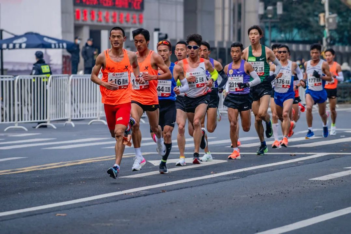 田径战术革新取得奇效,引发战术热潮的简单介绍 田径战术革新取得奇效,引发战术热潮的简单介绍