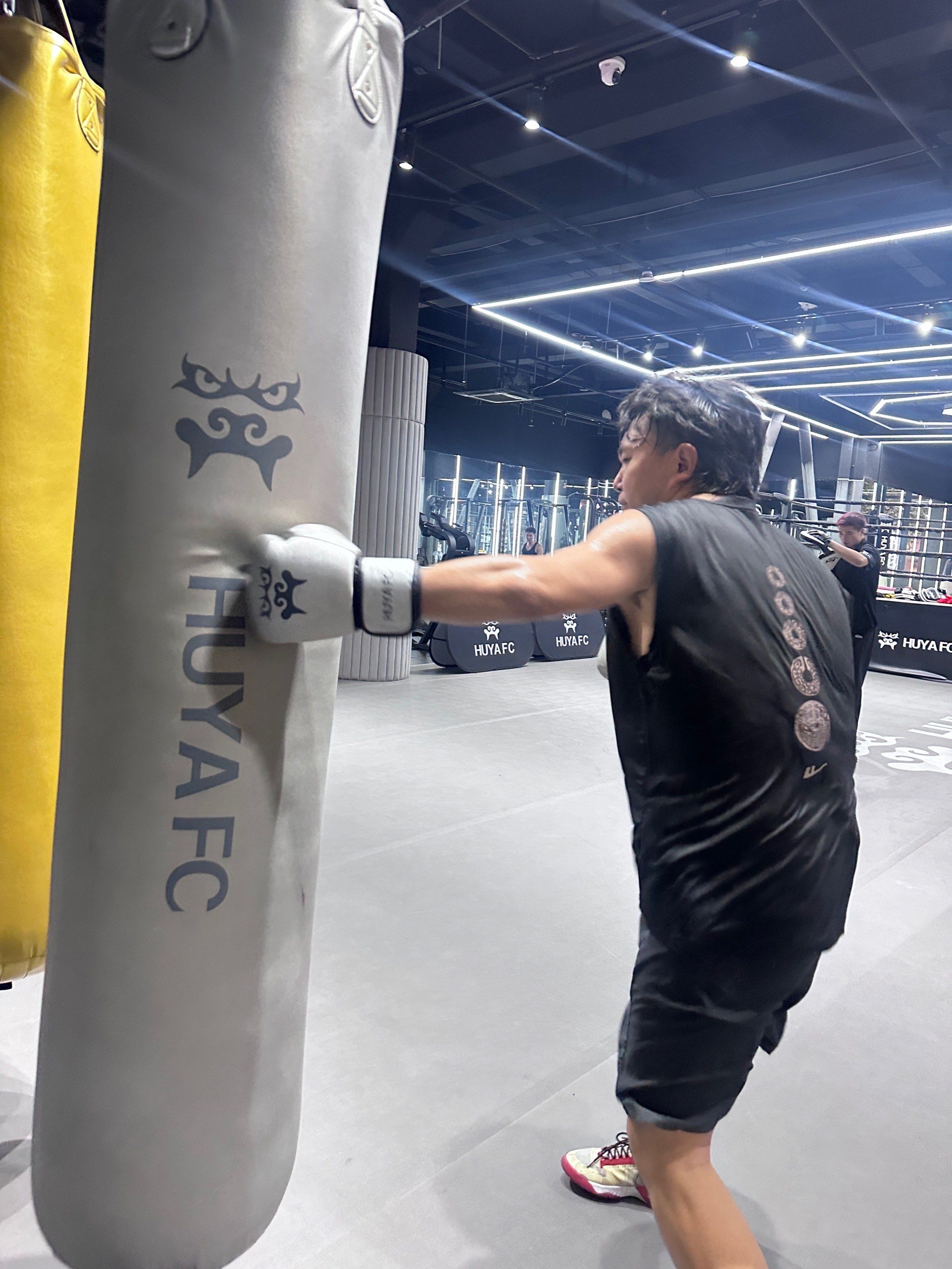 关于拳击球员突破自我，表现堪称完美的信息