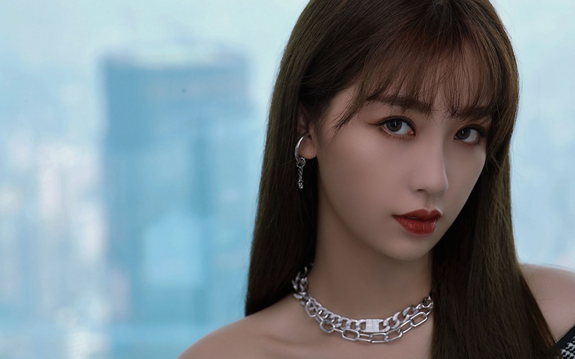 双线闪耀夜，全能王与团队炮火共筑狂澜