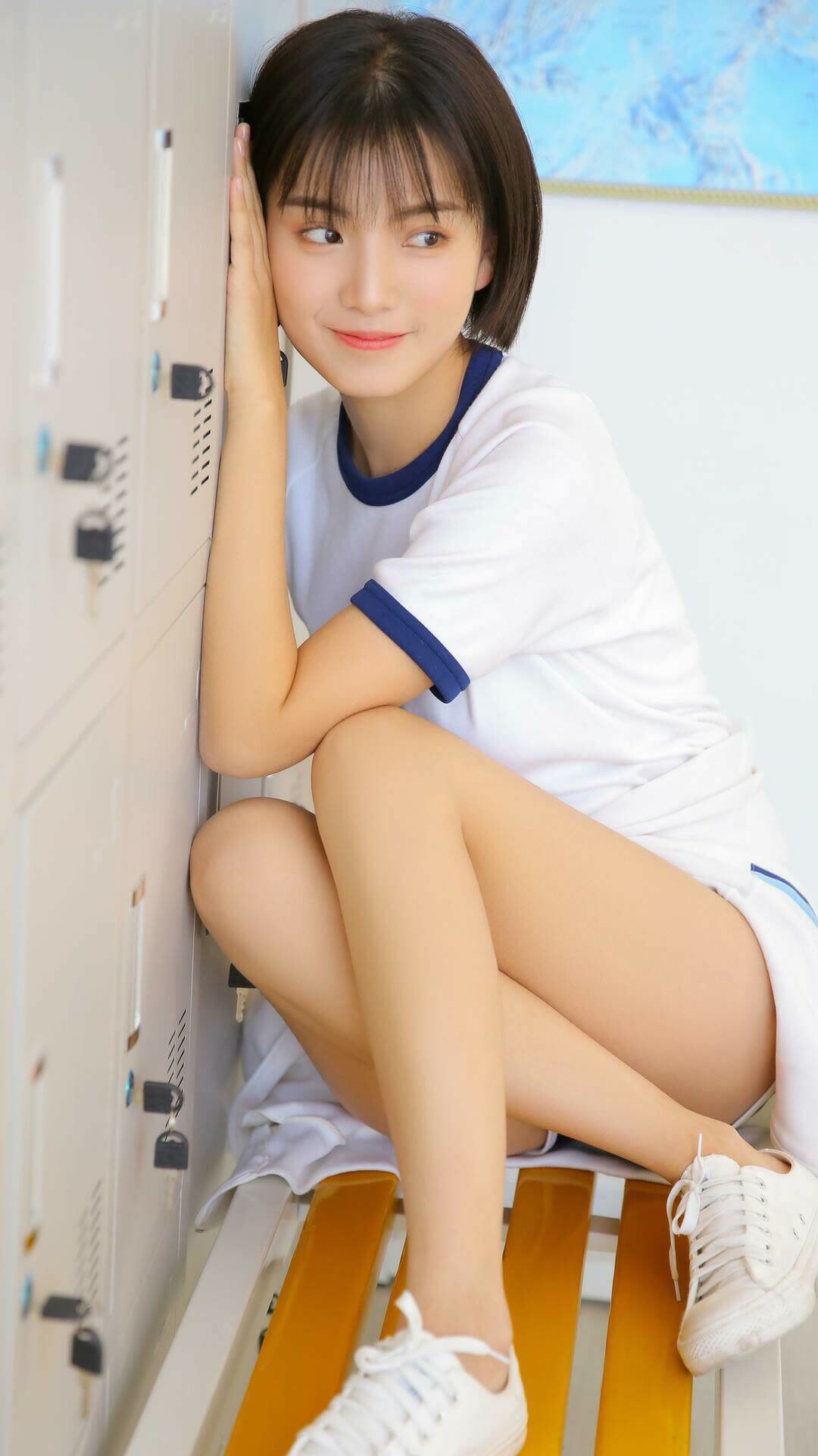 冰火博弈，姆巴佩一瞬定乾坤，AC米兰的锁链如何绞杀乌克兰钢铁洪流？