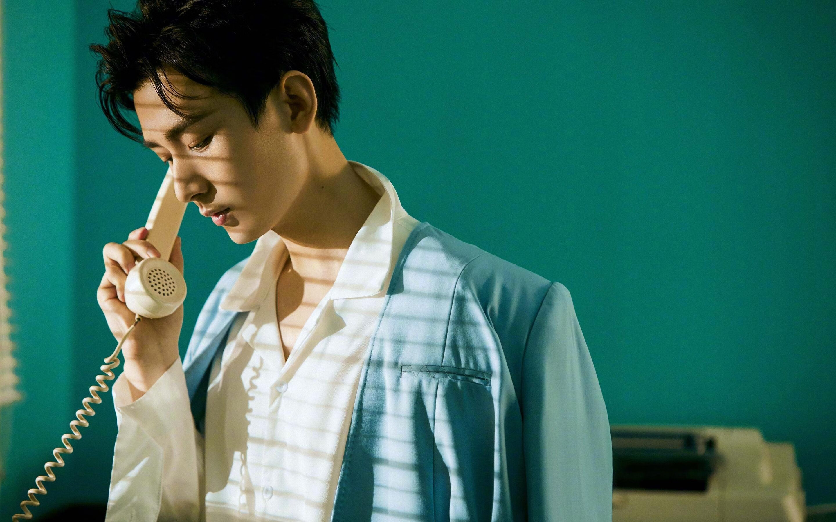 当板球旋转门遇见方向盘，体育魔幻现实的一夜