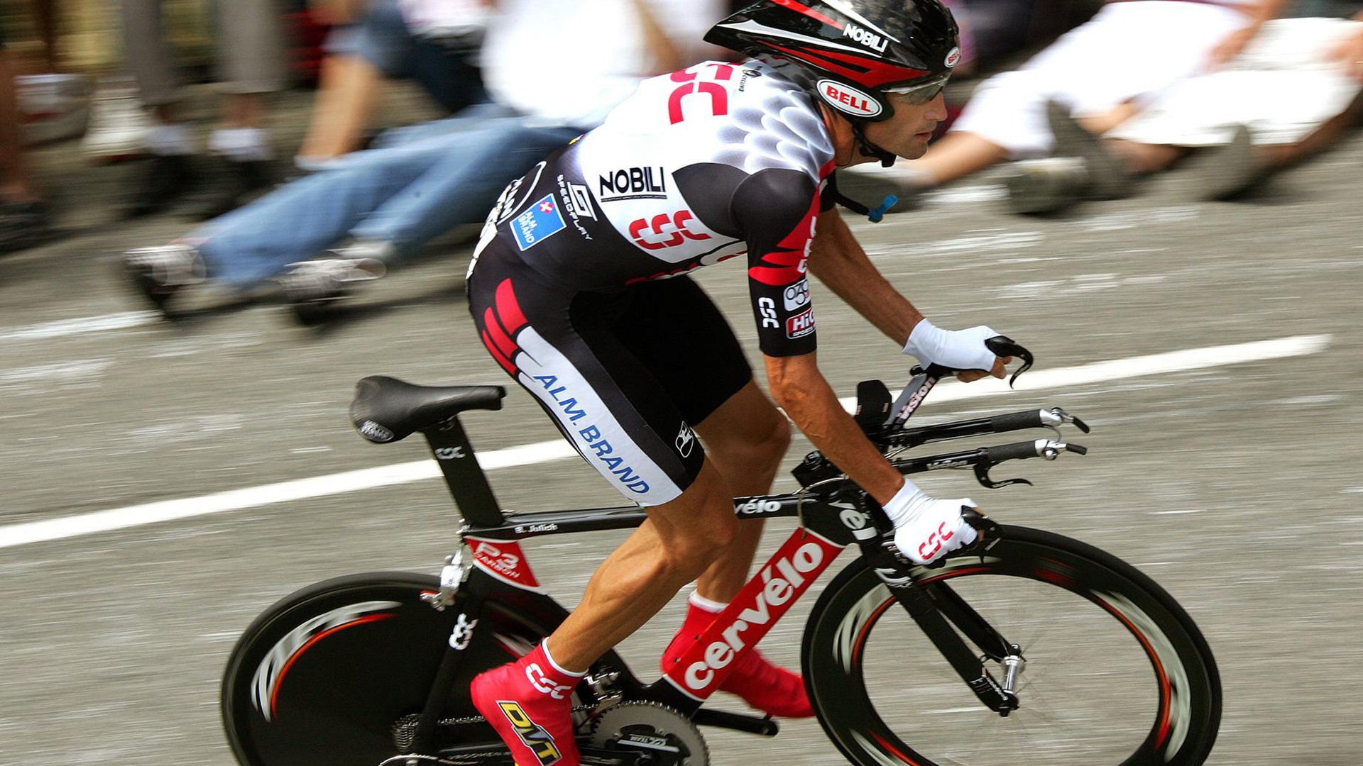 橙衣军团的沙漠风暴,奥纳纳一锤定音,荷兰强行终结卡塔尔